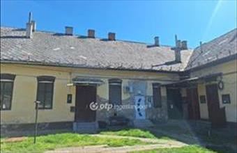 Eladó Mezőhegyesi tégla lakás hirdetés (97543438)