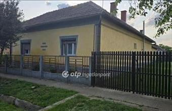 Eladó Tetétleni családi ház hirdetés (94186434)