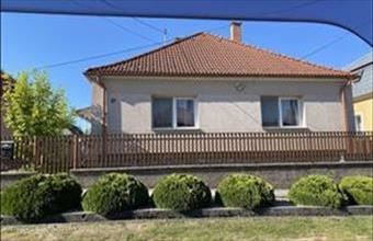 Eladó Tarjáni családi ház hirdetés (75976643)