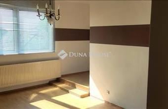 Eladó Bakonysárkányi családi ház hirdetés (68339224)