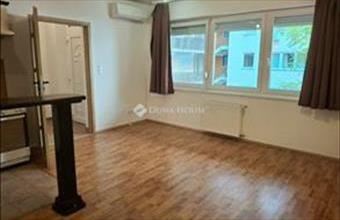 Eladó Budapest VI. kerületi tégla lakás hirdetés (33446466)