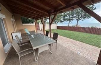 Eladó Balatonkenesei hétvégi ház hirdetés (78833395)