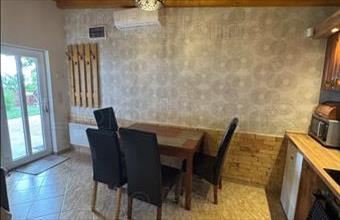 Eladó Balatonkenesei hétvégi ház hirdetés (32344733)
