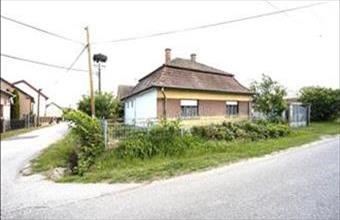 Eladó Ipolyvecei családi ház hirdetés (29184637)