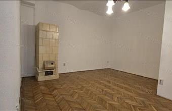 Eladó Budapest V. kerületi tégla lakás hirdetés (79795576)