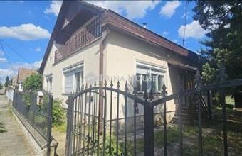 Eladó Tóalmási családi ház hirdetés (67777399)