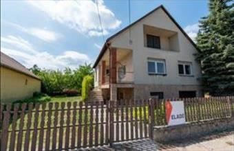 Eladó Csákvári családi ház hirdetés (82436541)