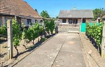 Eladó Hajdúböszörményi családi ház hirdetés (53853899)