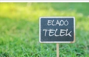 Eladó Győrszemerei lakóövezeti telek hirdetés (29498344)