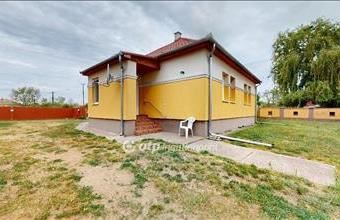 Eladó Kótaji családi ház hirdetés (48396337)
