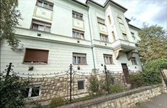 Eladó Pécsi egyéb lakás hirdetés (98313494)