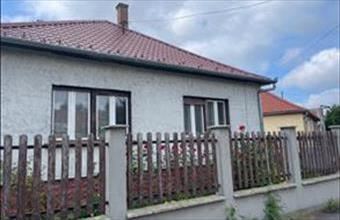 Eladó Szolnoki családi ház hirdetés (52493385)