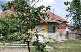 Eladó Tiszaföldvári családi ház hirdetés (73547426)