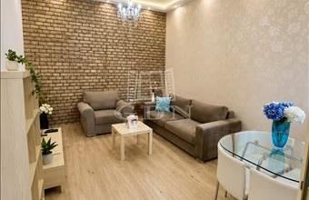 Eladó Budapest VI. kerületi tégla lakás hirdetés (72444576)