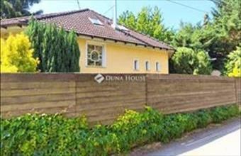 Eladó Szentendrei családi ház hirdetés (97752362)