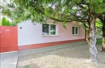 Eladó Hegyeshalomi családi ház hirdetés (64349584)