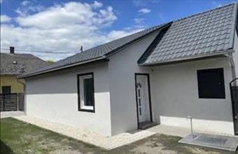 Eladó Kiskunlacházai családi ház hirdetés (14169475)