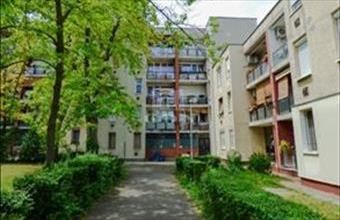 Eladó Budapest XVI. kerületi csúsztatott zsalus lakás hirdetés (32674144)
