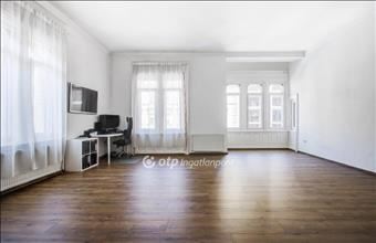 Eladó Budapest VIII. kerületi tégla lakás hirdetés (42527936)