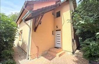 Eladó Budapest XVI. kerületi családi ház hirdetés (48486769)