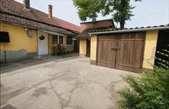Eladó Szolnoki családi ház hirdetés (95873332)