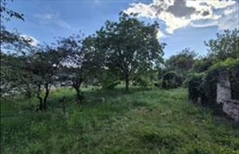 Eladó Győri lakóövezeti telek hirdetés (77791376)