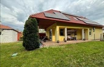 Eladó Gyulai családi ház hirdetés (43744463)