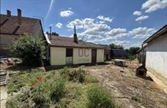 Eladó Szolnoki családi ház hirdetés (75244822)