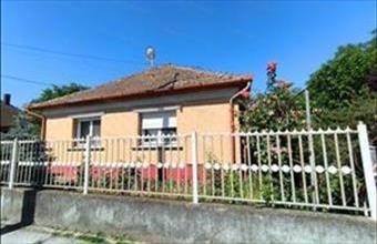 Eladó Abonyi családi ház hirdetés (62764432)