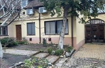 Eladó Kecskeméti családi ház hirdetés (32232384)