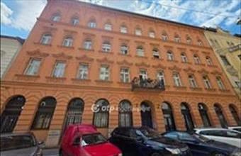 Eladó Budapest VI. kerületi tégla lakás hirdetés (89343255)