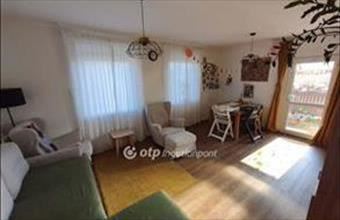 Eladó Martonvásári egyéb lakás hirdetés (49376596)