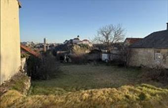 Eladó Veszprémi lakóövezeti telek hirdetés (37364439)