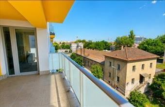 Eladó Budapest XIII. kerületi tégla lakás hirdetés (79471334)