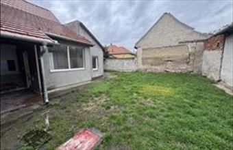 Eladó Budapest XXIII. kerületi családi ház hirdetés (93947237)