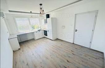Kiadó Győri panel lakás hirdetés (72472244)