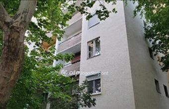 Eladó Budapest XIII. kerületi csúsztatott zsalus lakás hirdetés (55642649)