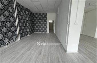 Kiadó Nyíregyházai üzlethelyiség utcafronton hirdetés (77743999)
