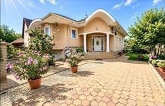 Eladó Budapest XVIII. kerületi családi ház hirdetés (74652477)