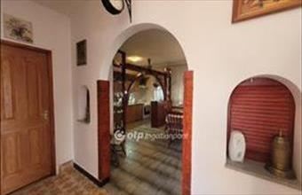 Eladó Budapest XXII. kerületi családi ház hirdetés (85574175)