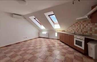 Eladó Budapest XVIII. kerületi tégla lakás hirdetés (72548447)
