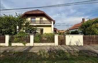 Eladó Szolnoki családi ház hirdetés (31218749)