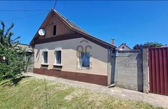 Eladó Makói családi ház hirdetés (39979182)