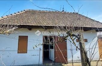 Eladó Tatabányai hétvégi ház hirdetés (93642767)