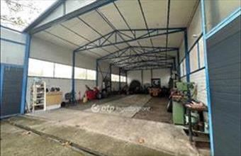 Eladó Csongrádi egyéb ipari ingatlan hirdetés (77562736)