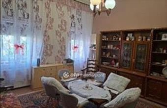 Eladó Szegedi tégla lakás hirdetés (23332244)