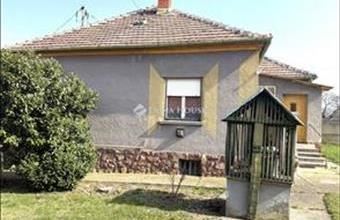 Eladó Salköveskúti családi ház hirdetés (89477364)