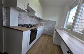 Eladó Veszprémi panel lakás hirdetés (46329648)