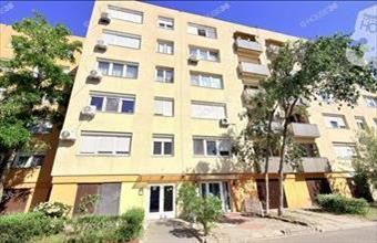 Eladó Kecskeméti panel lakás hirdetés (77429679)