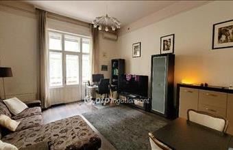 Eladó Budapest VII. kerületi tégla lakás hirdetés (49963544)